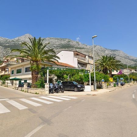 Apartment Afrika Makarska Buitenkant foto