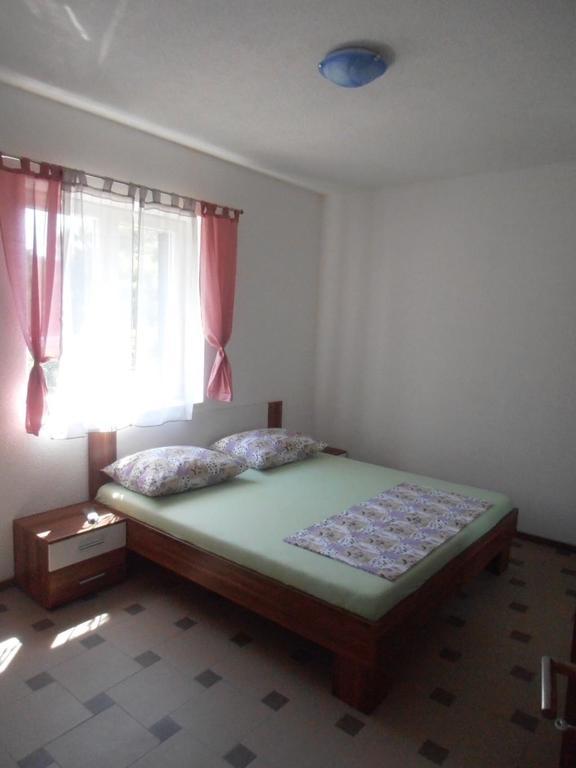 Apartment Afrika Makarska Kamer foto