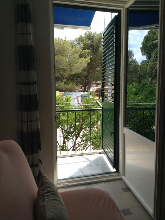 Apartment Afrika Makarska Kamer foto