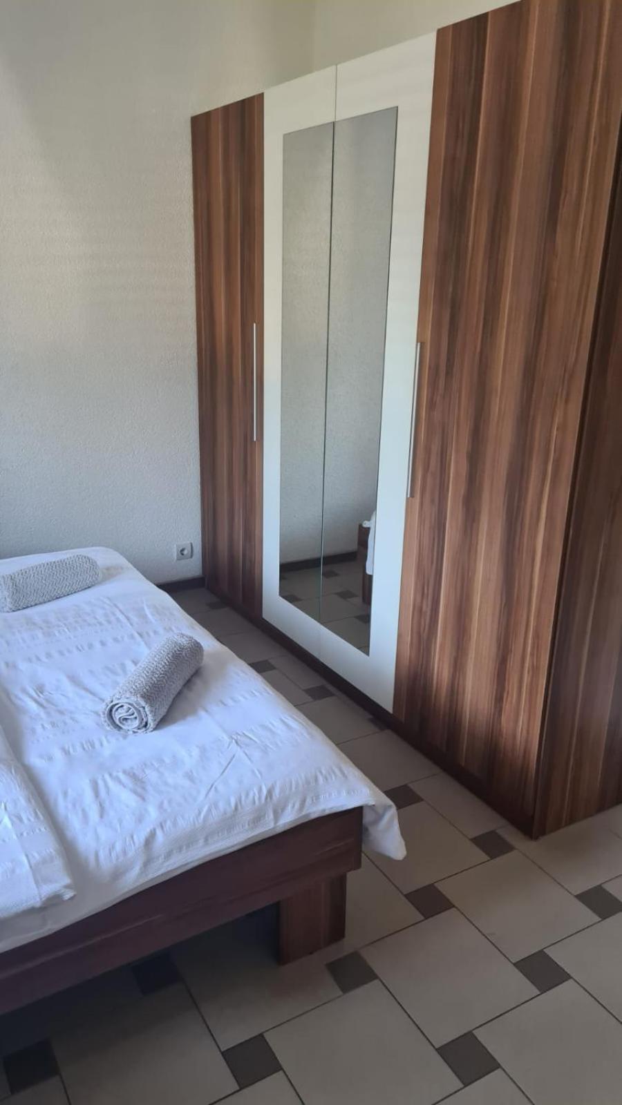 Apartment Afrika Makarska Buitenkant foto